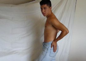 Freddy Vega Jacks Off